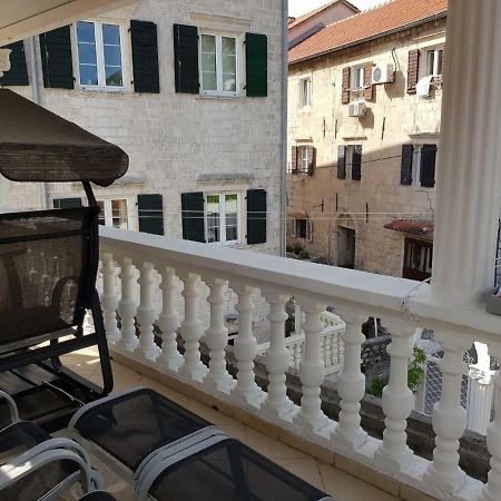 Apartments Sovran Vila Marija Prcanj Ngoại thất bức ảnh