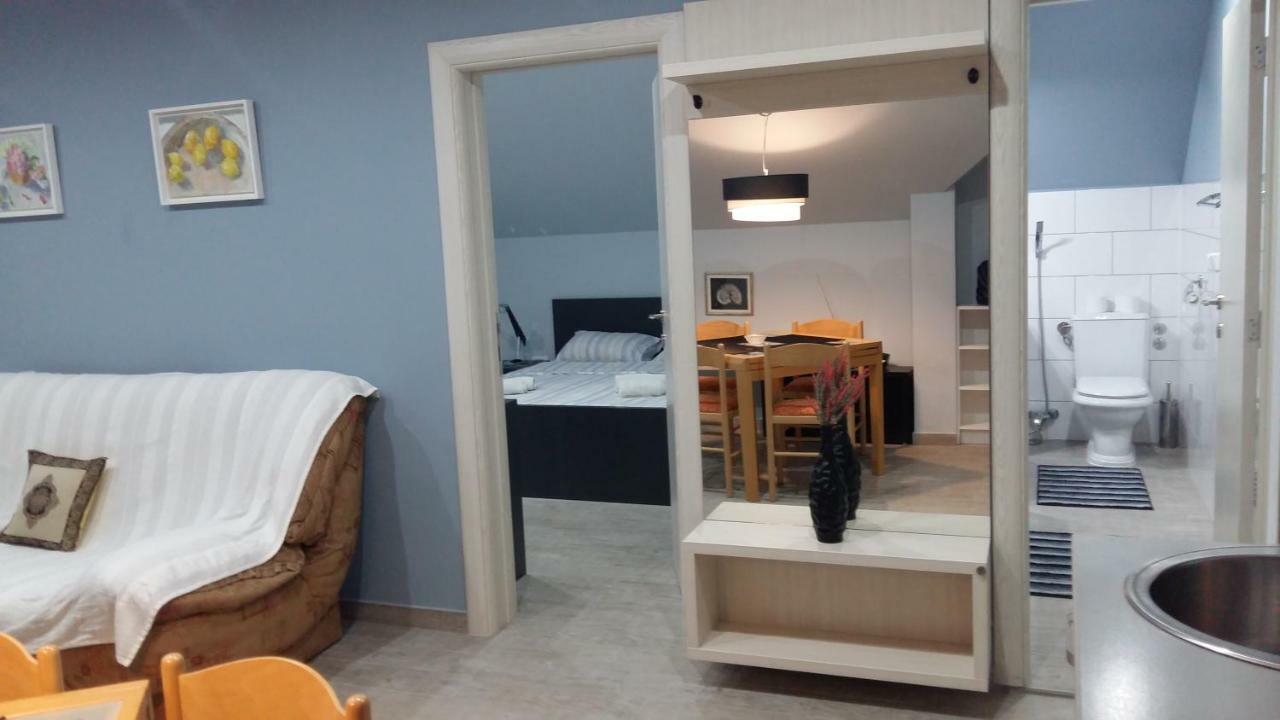 Apartments Sovran Vila Marija Prcanj Ngoại thất bức ảnh