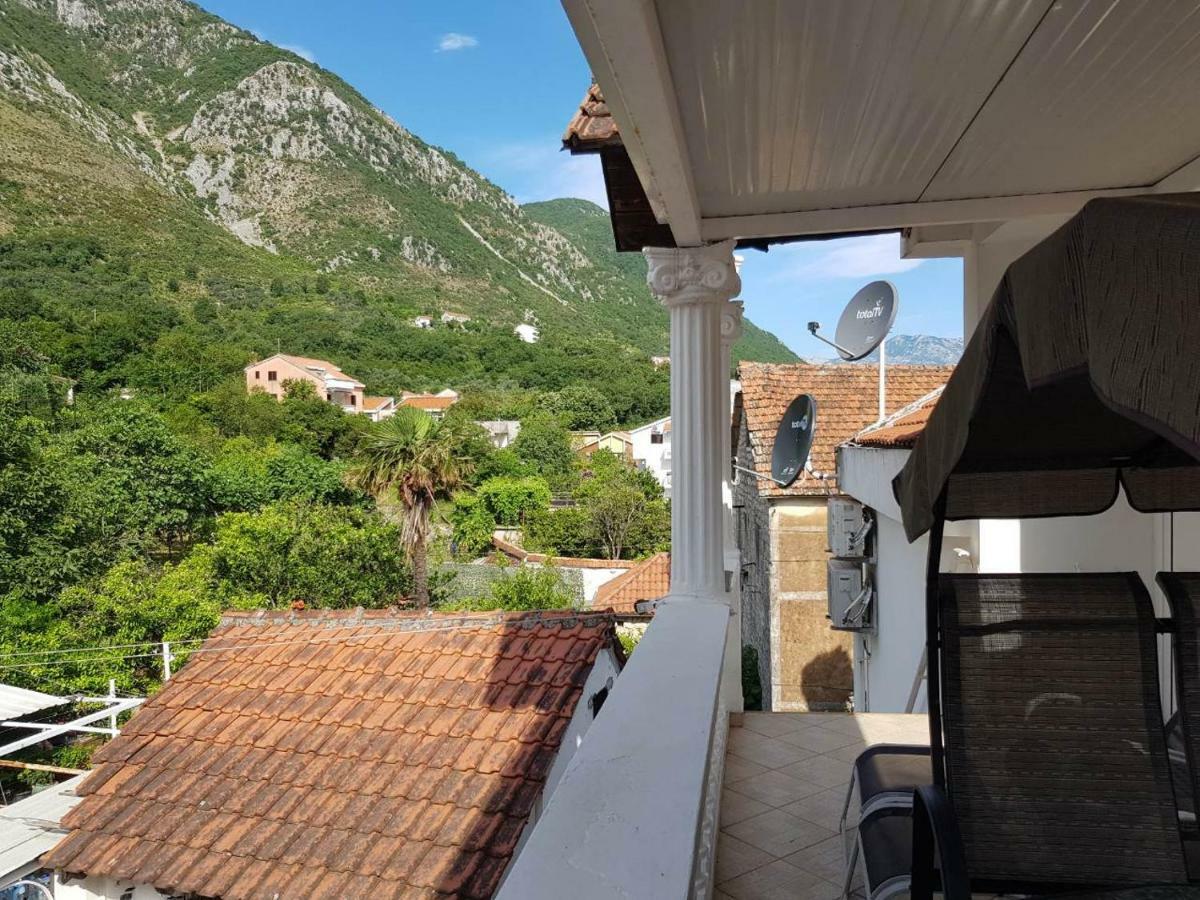 Apartments Sovran Vila Marija Prcanj Ngoại thất bức ảnh