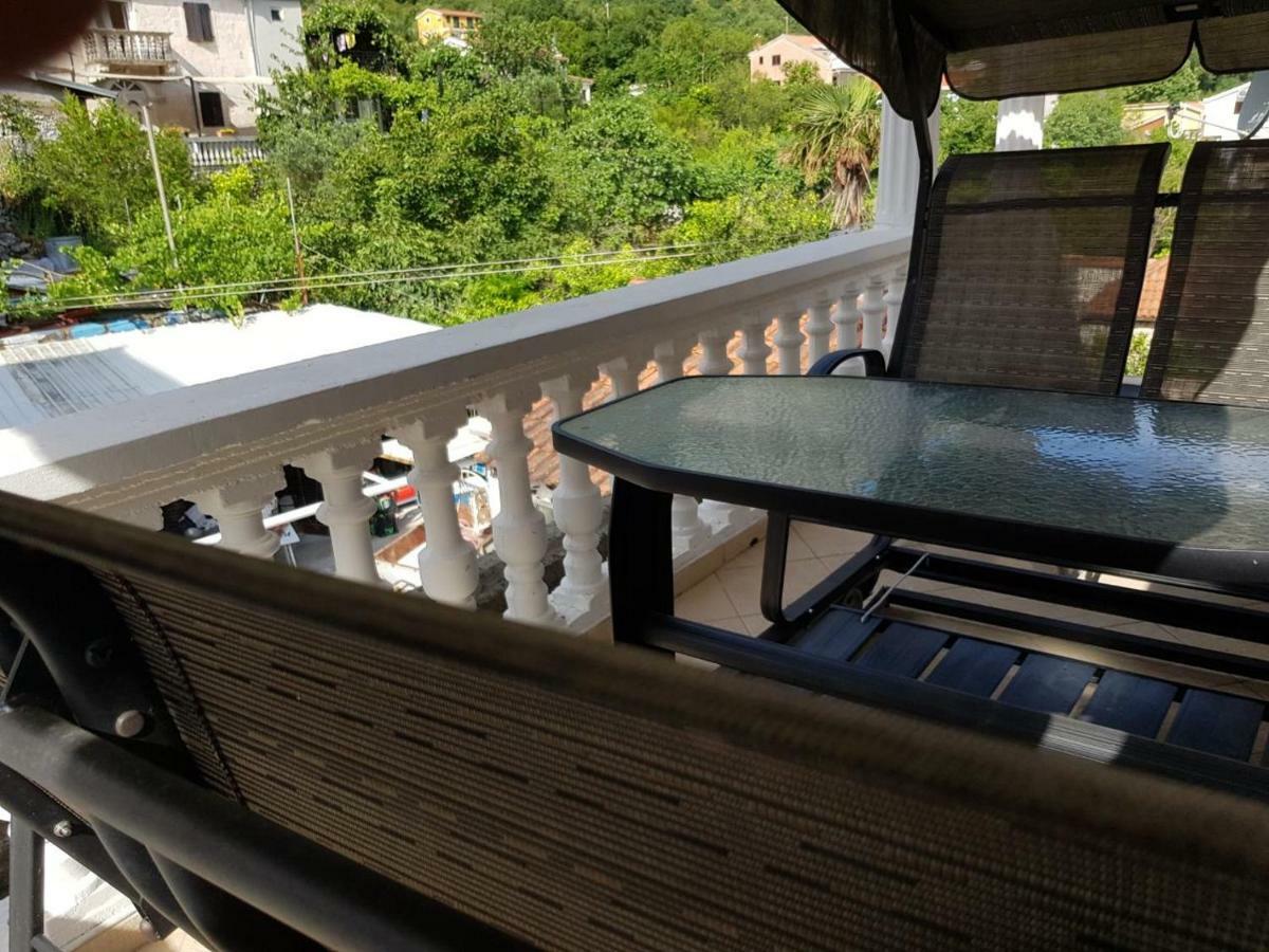 Apartments Sovran Vila Marija Prcanj Ngoại thất bức ảnh